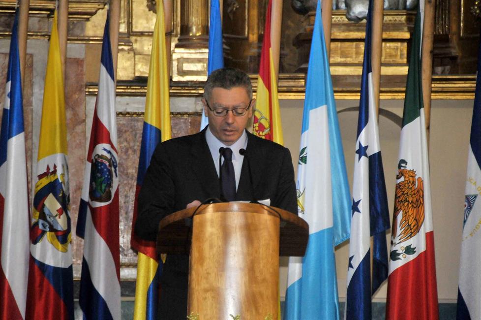 Foto de la ceremonia de inauguración de la IX Conferencia Iberoamericana de Justicia Constituiconal